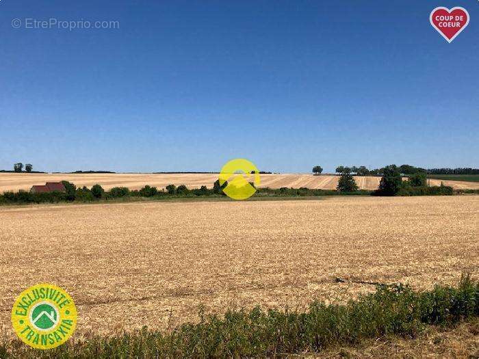 Maison à LES AIX-D&#039;ANGILLON