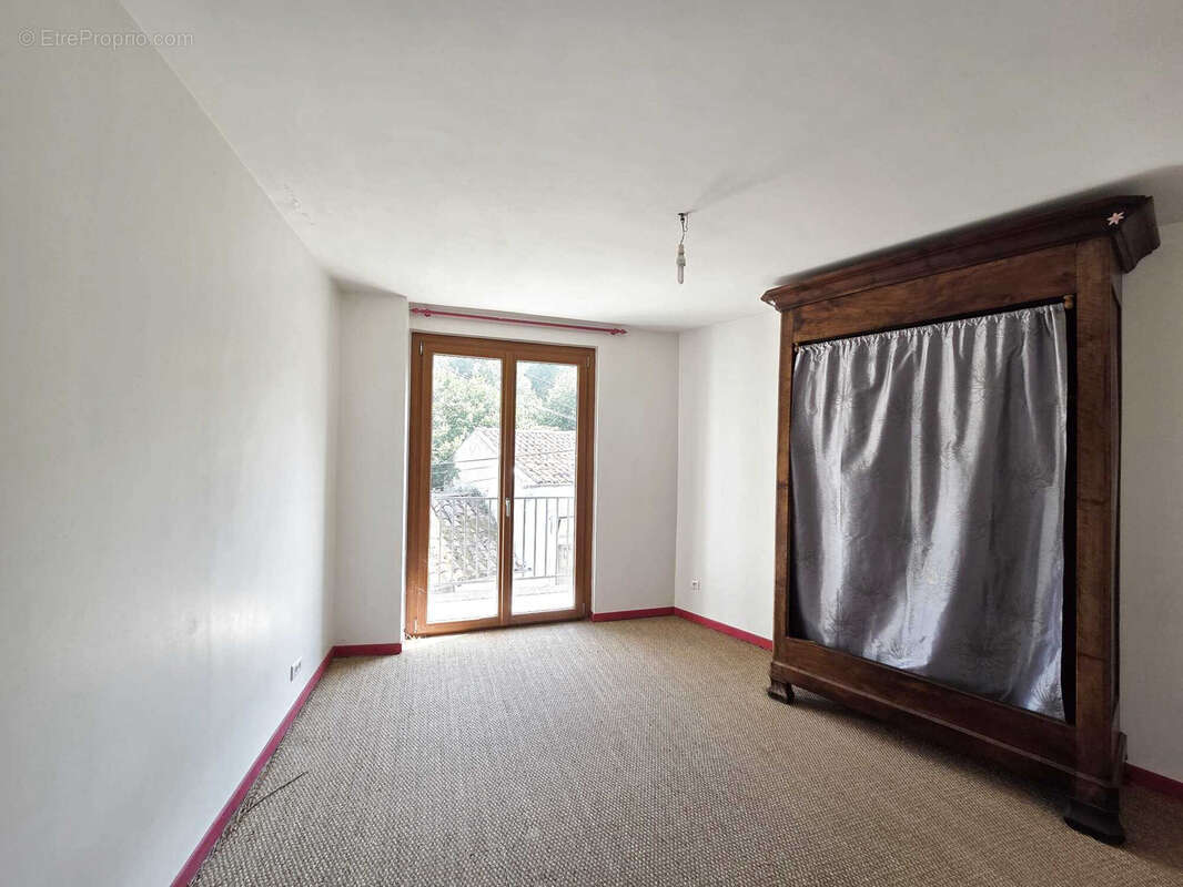 Maison de village avec grange et terrain   Brassac (09) - photo 5