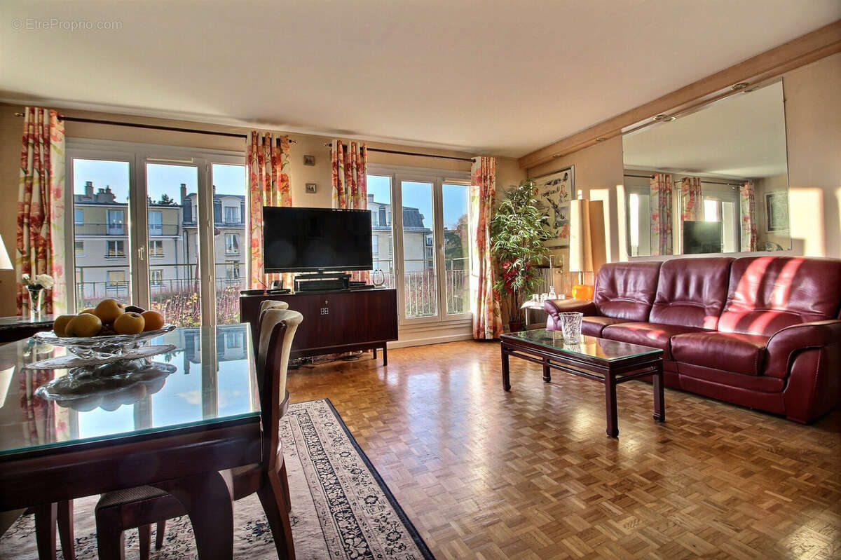 Appartement à VERSAILLES
