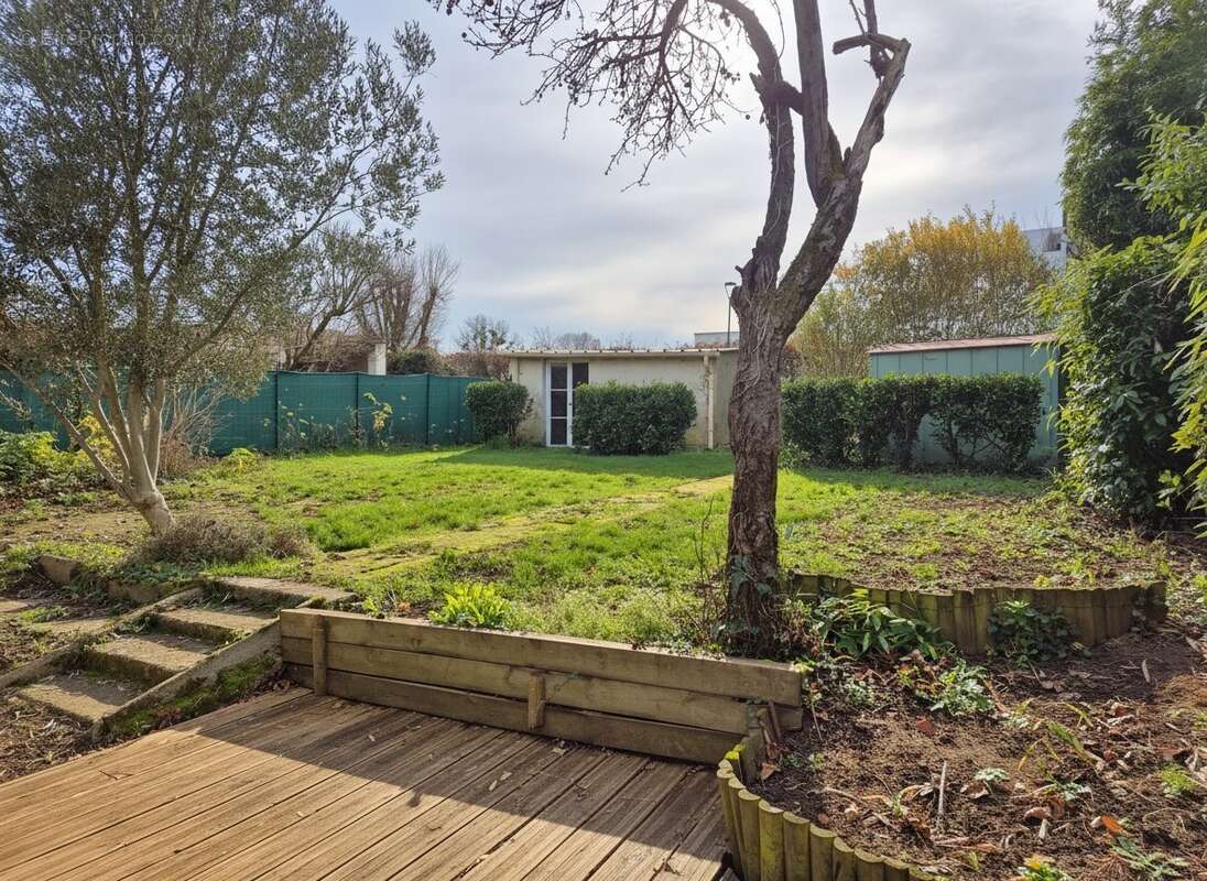 Maison à CHAMPS-SUR-MARNE