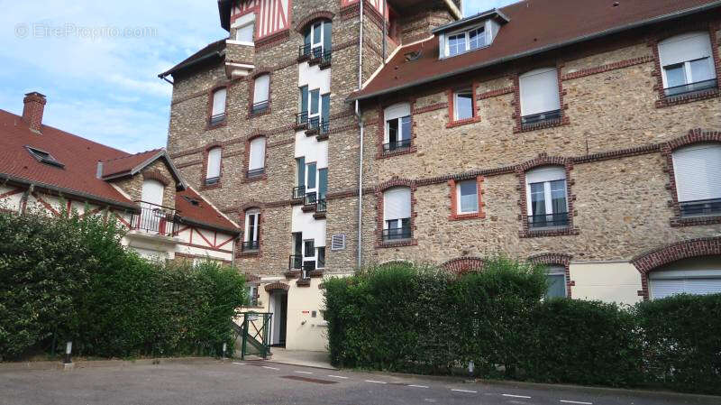 A Saint-Witz, appartement T2 de 48 m2 avec jardinet - photo 7
