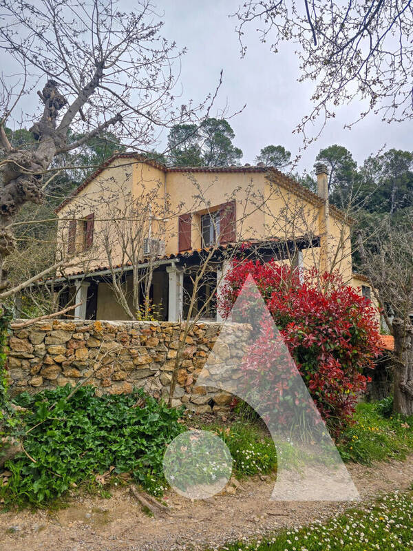 Maison à LORGUES