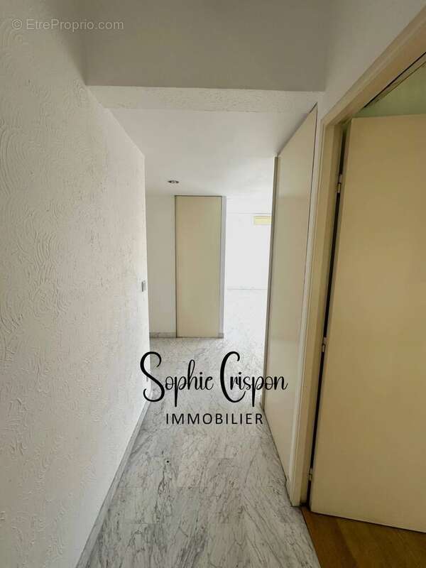 Appartement à LE CANNET