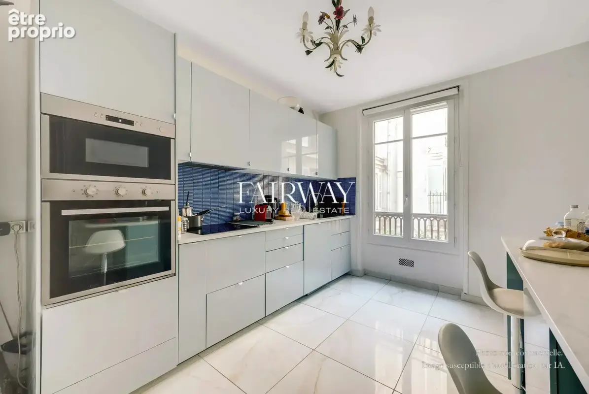 Paris 8ème - Monceau / Saint-Augustin - Appartement familial plein sud, vue dégagée - Usage mixte - photo 9