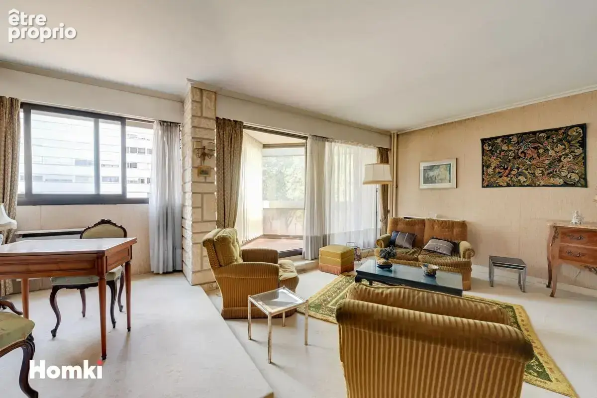 Appartement T4 de 112 m² à Créteil 94000, Place Salvador Allende - photo 3