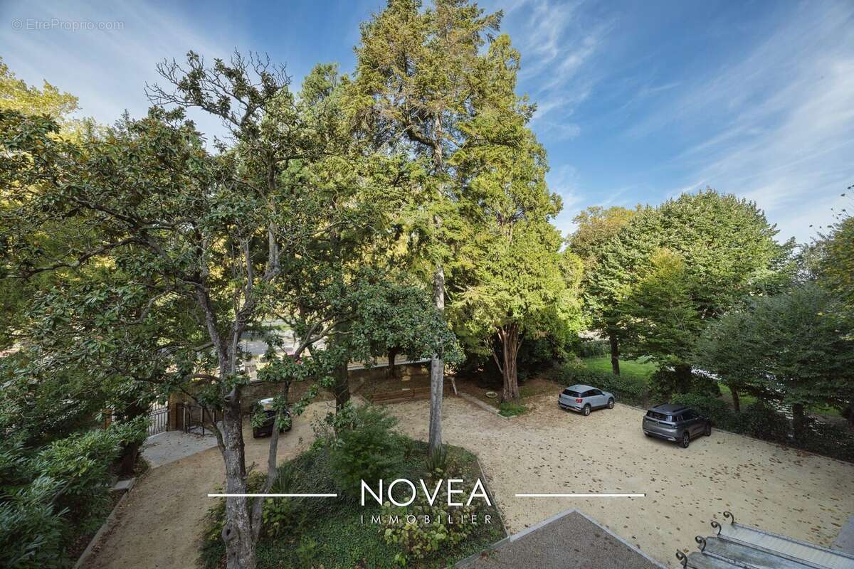 Appartement à FONTAINES-SUR-SAONE