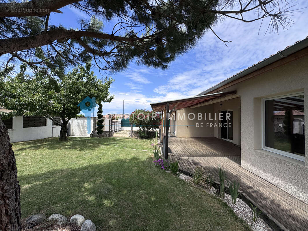 Dpt Drôme (26) - À vendre à Barbières - Maison T6 de plain pied - photo 15