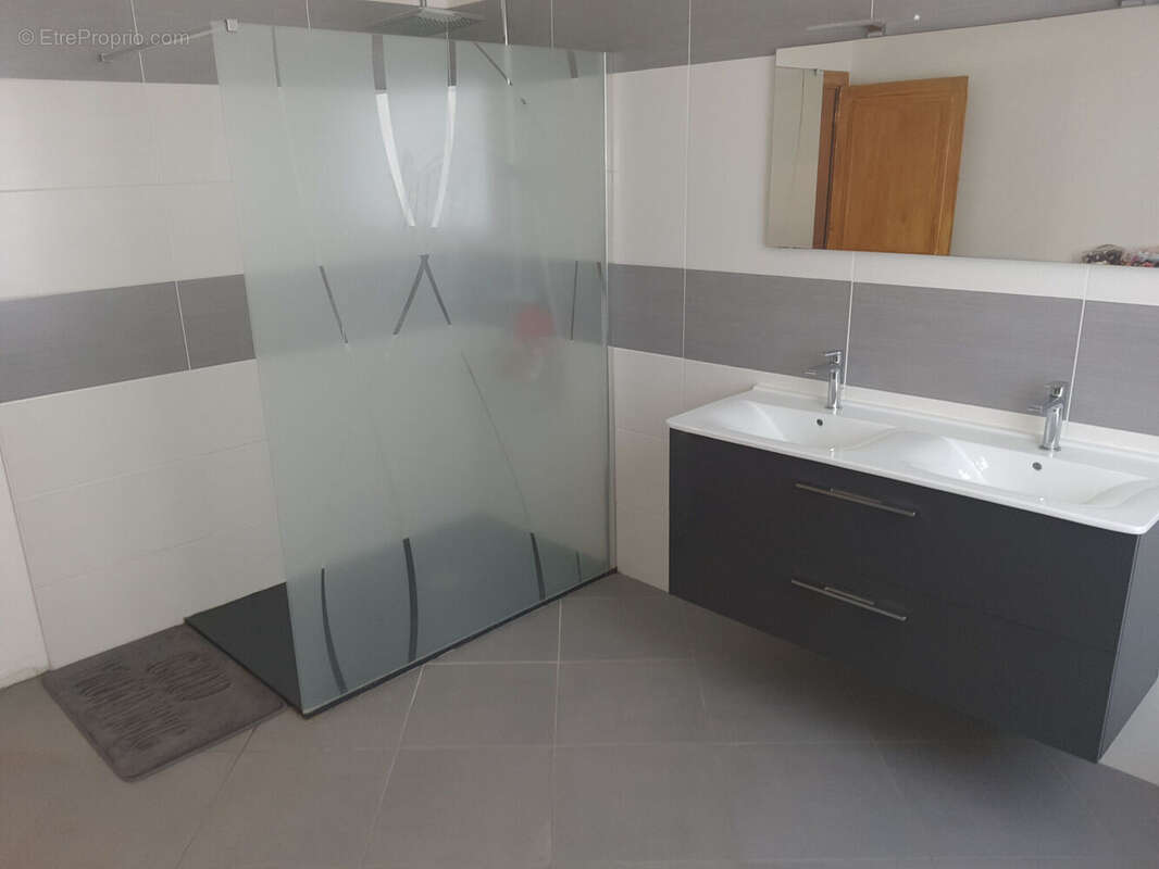 Photo 4 - Maison à GUEUGNON