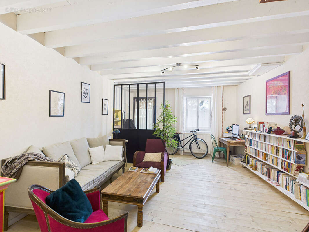 Maison à TOURNON-SUR-RHONE