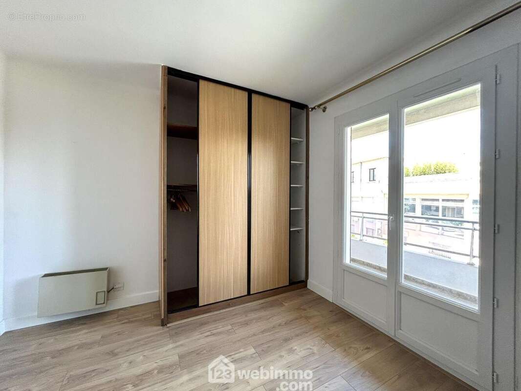Chambre n°1 - Appartement à BIGUGLIA