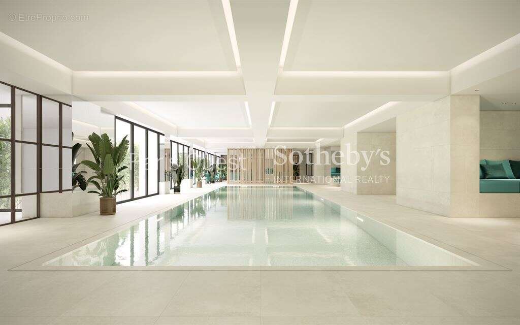 Appartement à NEUILLY-SUR-SEINE