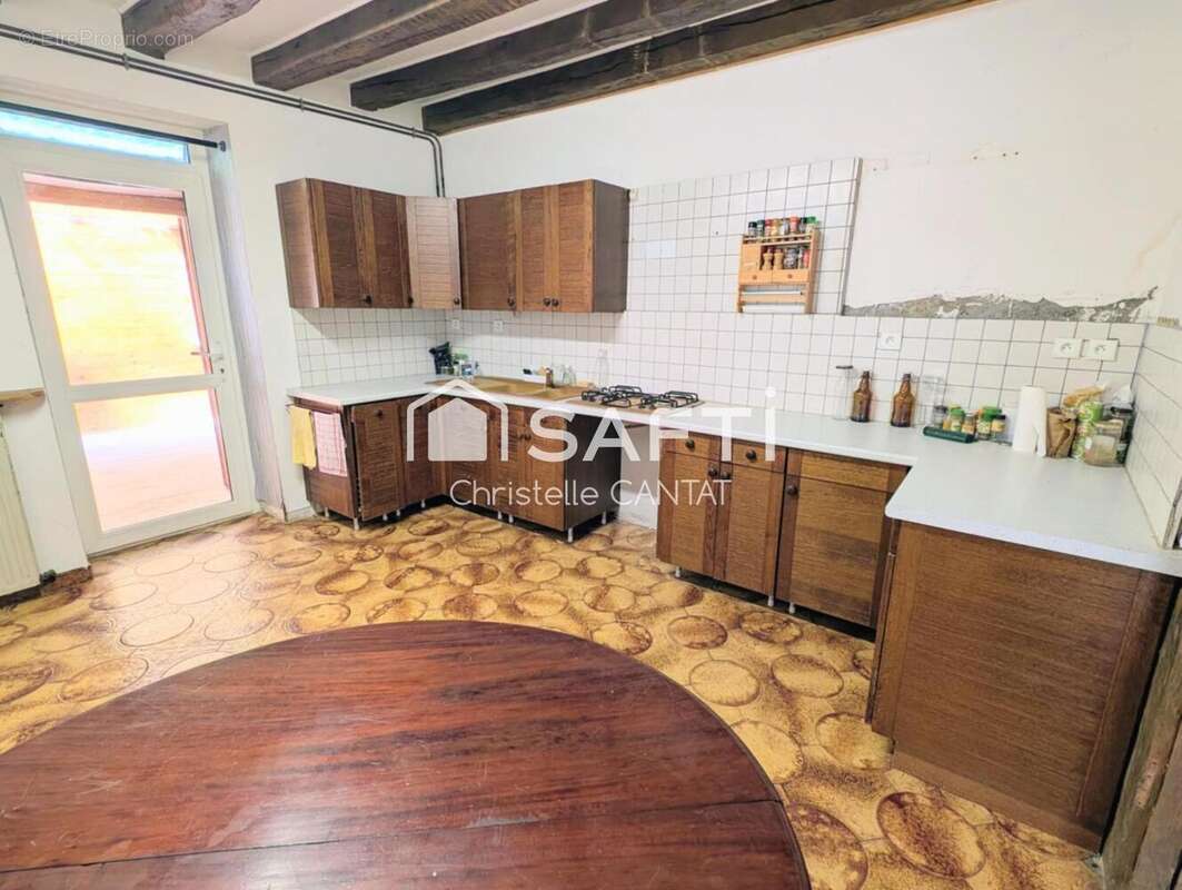 Maison 144 m² à Saint-Palais  - photo 3