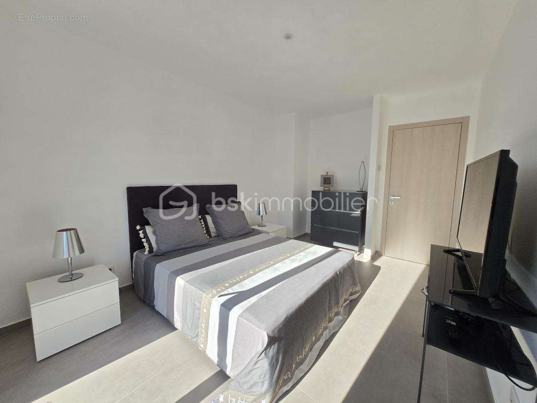 Maison à PUGET-SUR-ARGENS