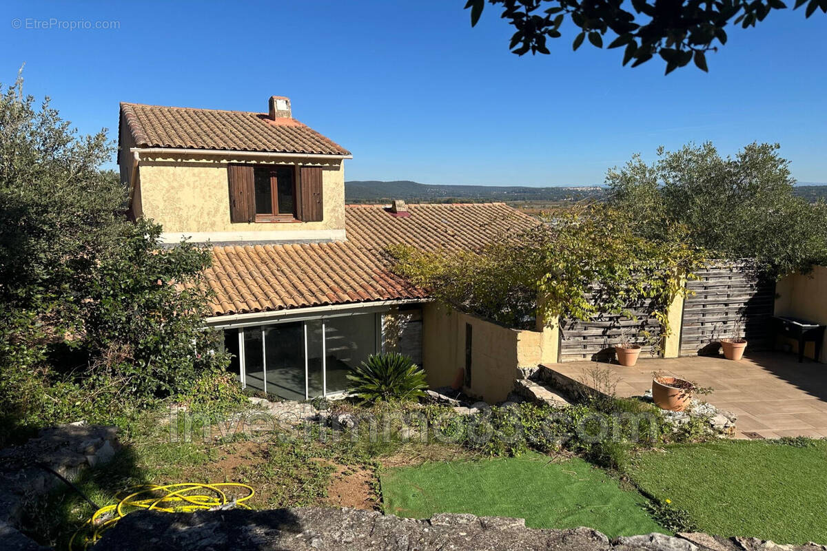 Maison à SAINT-MAXIMIN-LA-SAINTE-BAUME