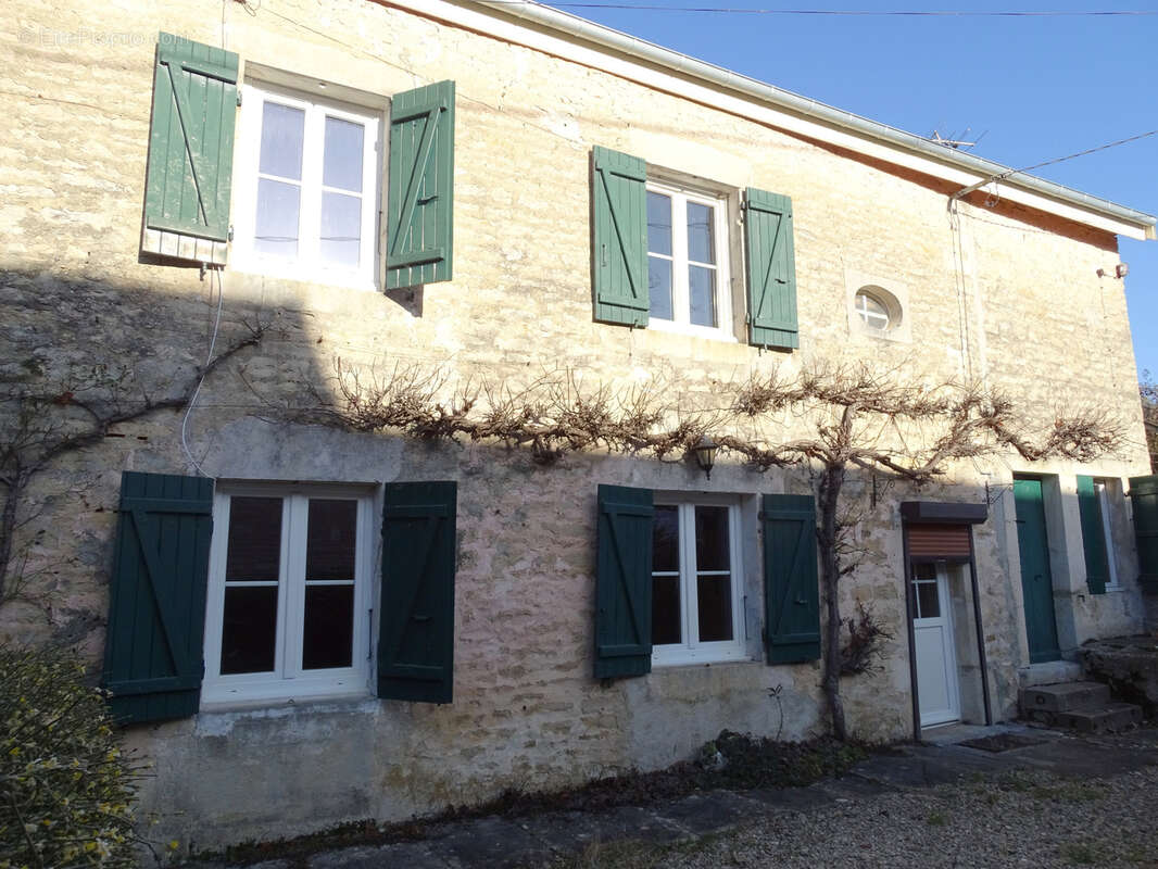 Maison à CHATILLON-SUR-SEINE