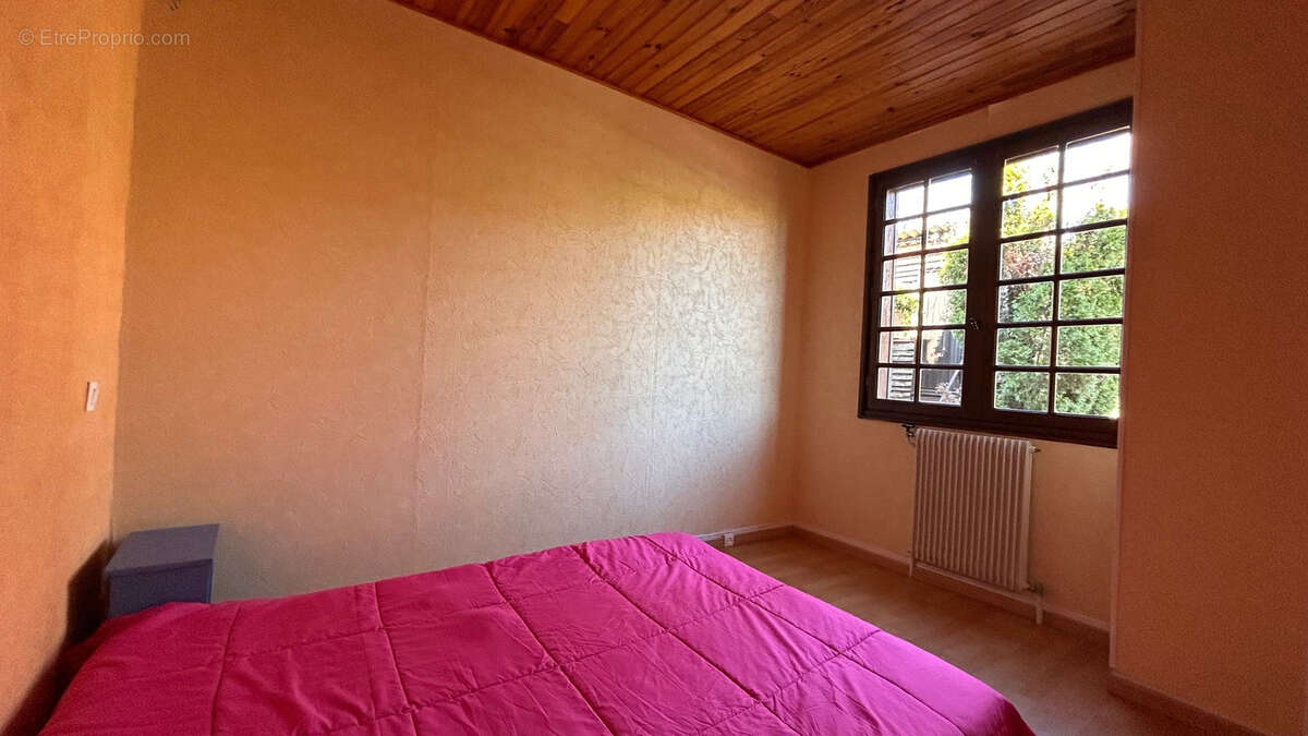 Maison avec terrain sur une parcelle de 5.610 m2 - photo 9