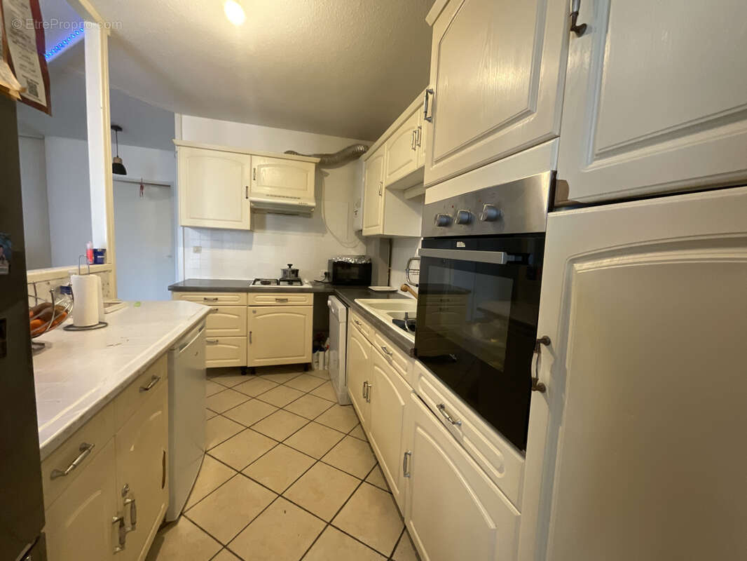 Appartement à L'ISLE-D'ABEAU