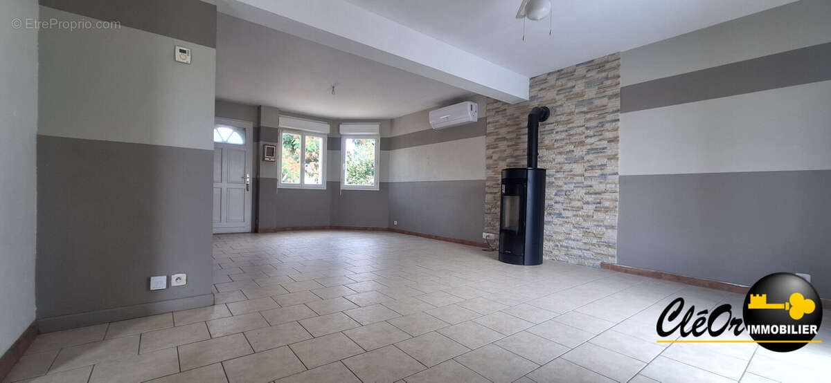 Maison 97 m² à Esbarres  - photo 4