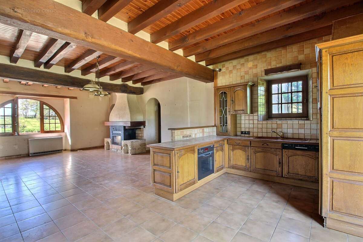 Maison à CHAMPLOST