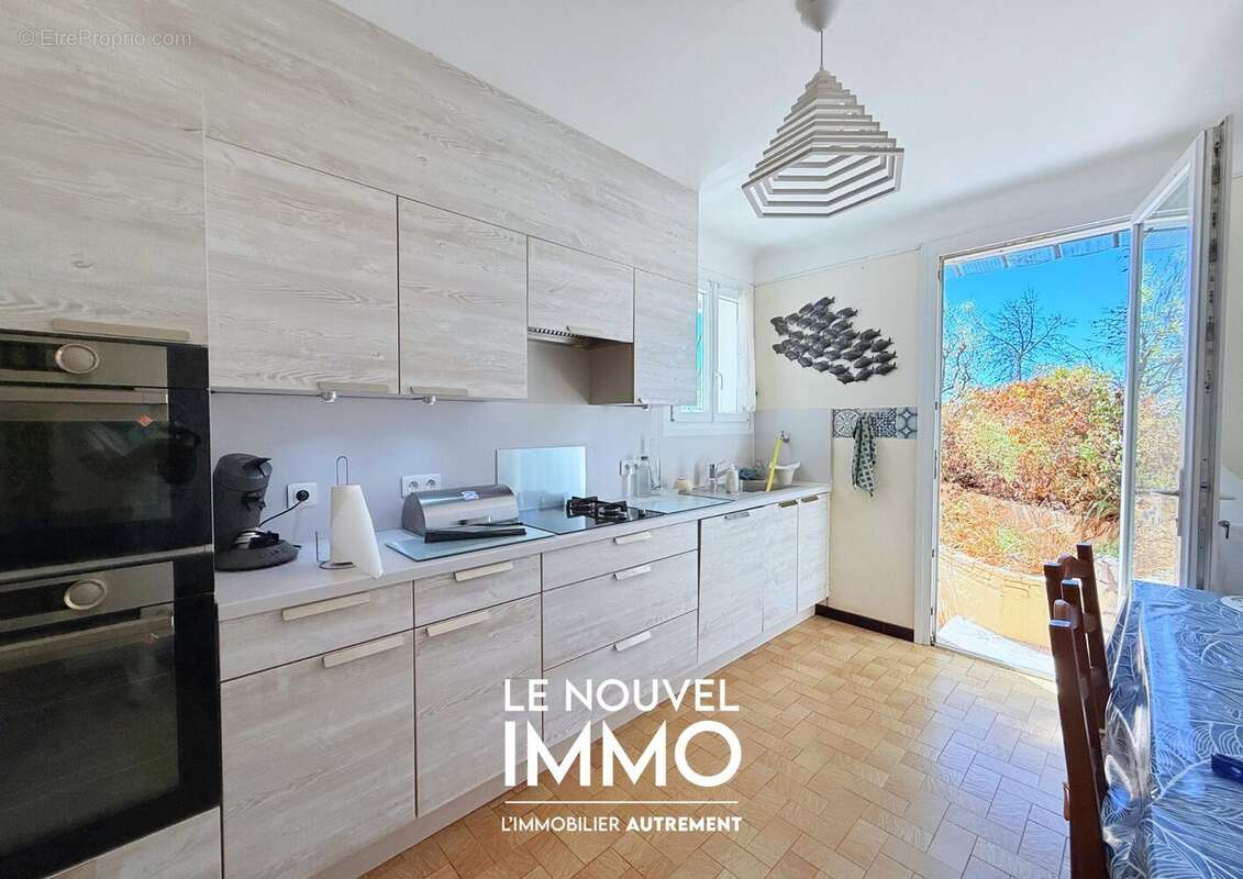 Maison 111 m² à Marseille-16e  - photo 8
