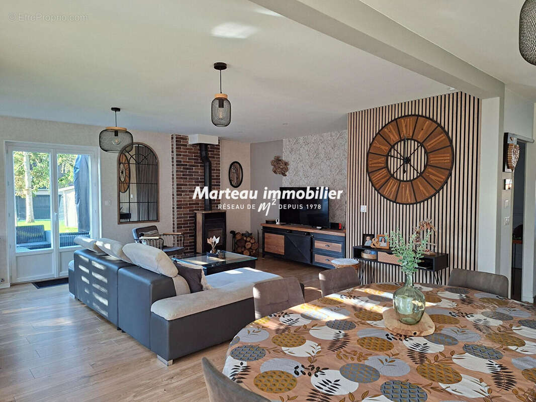 Maison à CHANGE