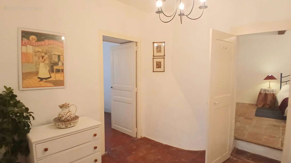 Spacieuse maison de caractère. - photo 18