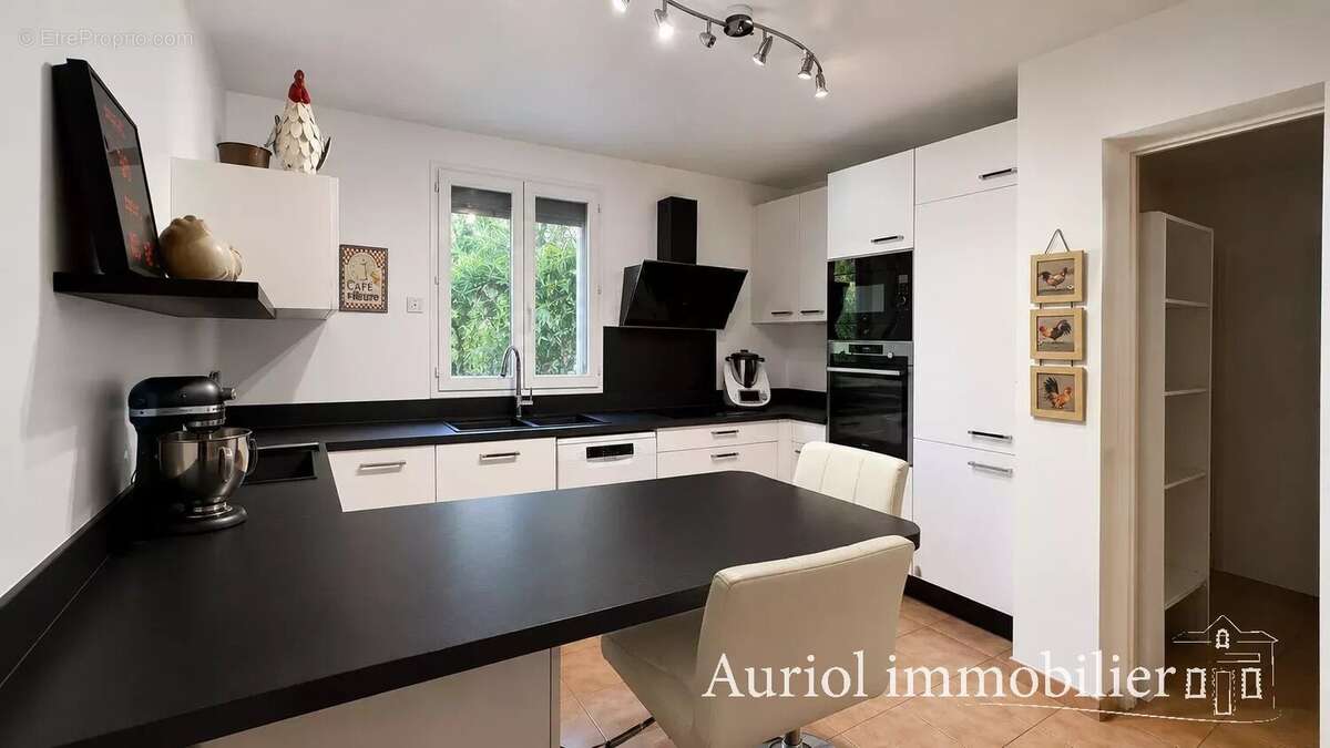 Maison à AURIOL