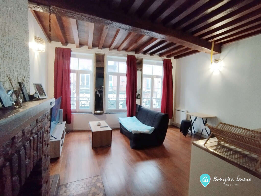 Appartement à AVESNES-SUR-HELPE