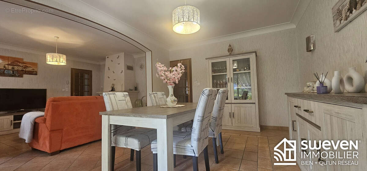 Maison 97 m² à Sainte-Croix-Volvestre  - photo 4