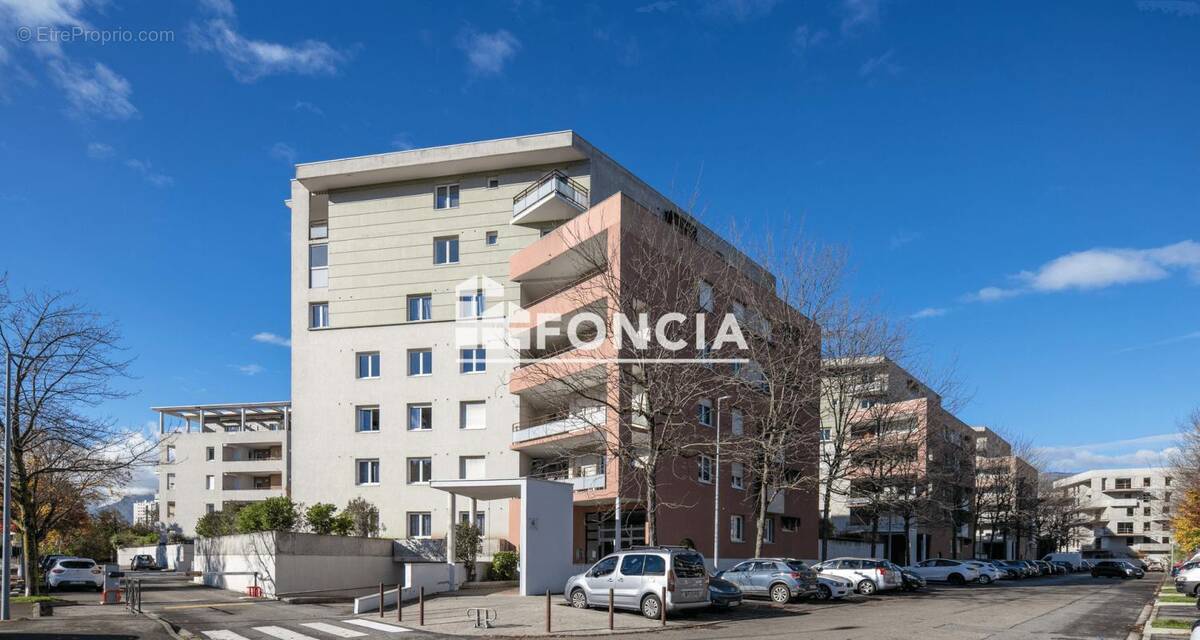 Appartement à ECHIROLLES