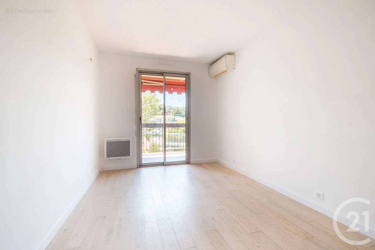 Appartement à VILLEFRANCHE-SUR-MER