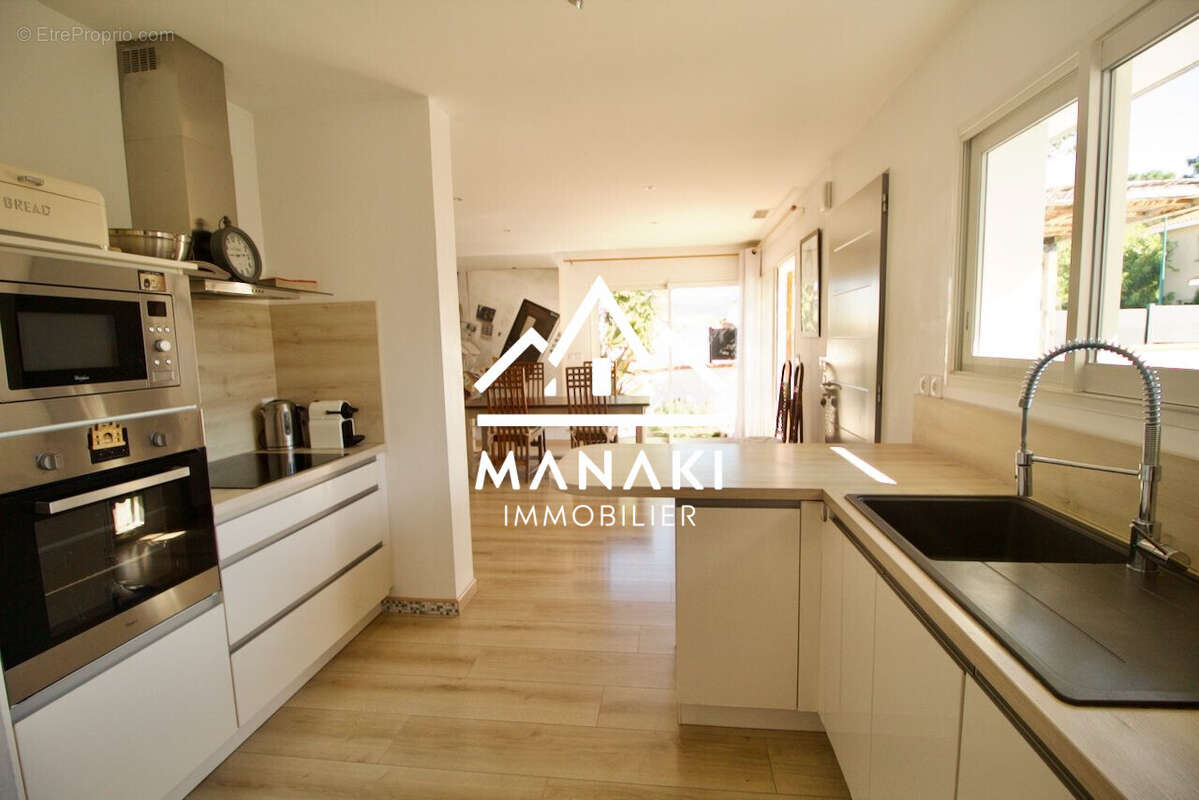 Cuisine - Maison à SAINT-JEAN-PLA-DE-CORTS