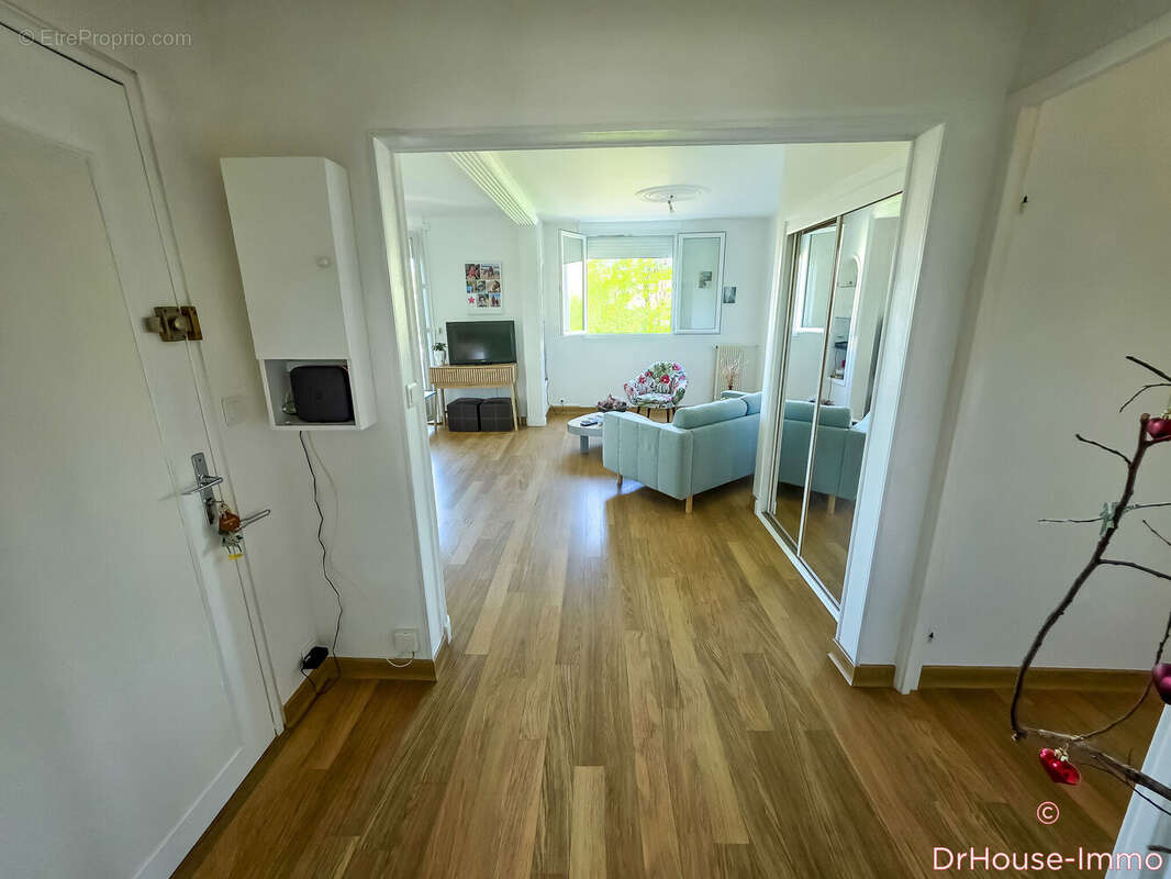 Appartement à JOUE-LES-TOURS