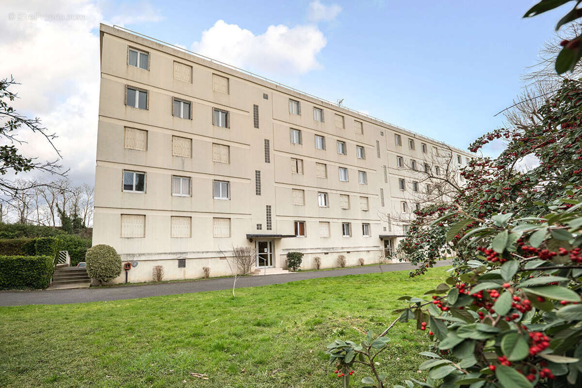 Appartement à CHAMPIGNY-SUR-MARNE