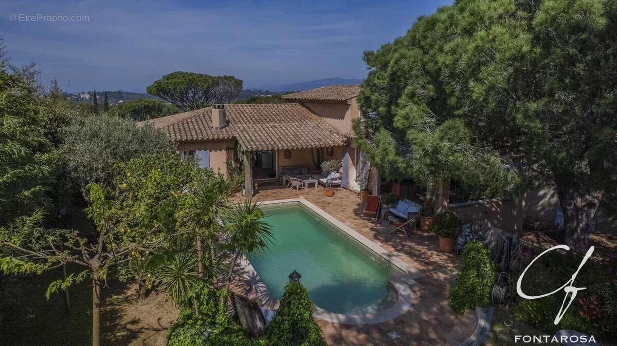 Maison à FREJUS