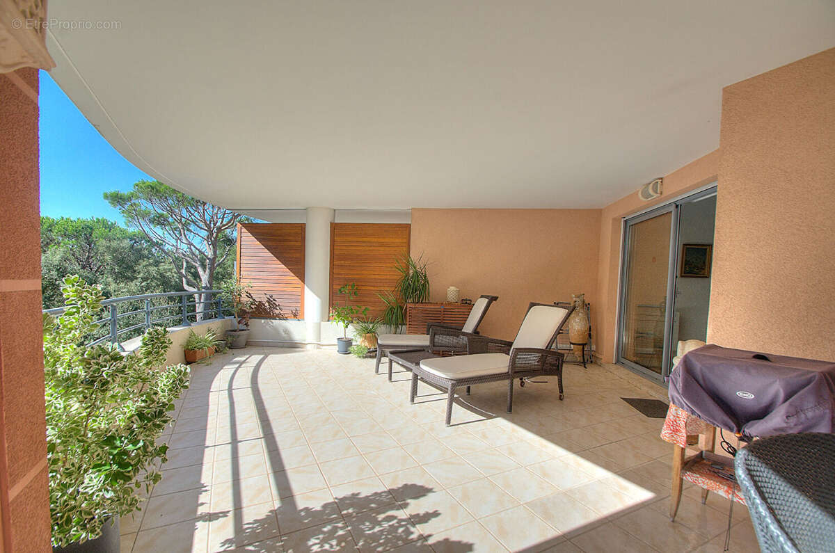 Appartement à SAINT-RAPHAEL