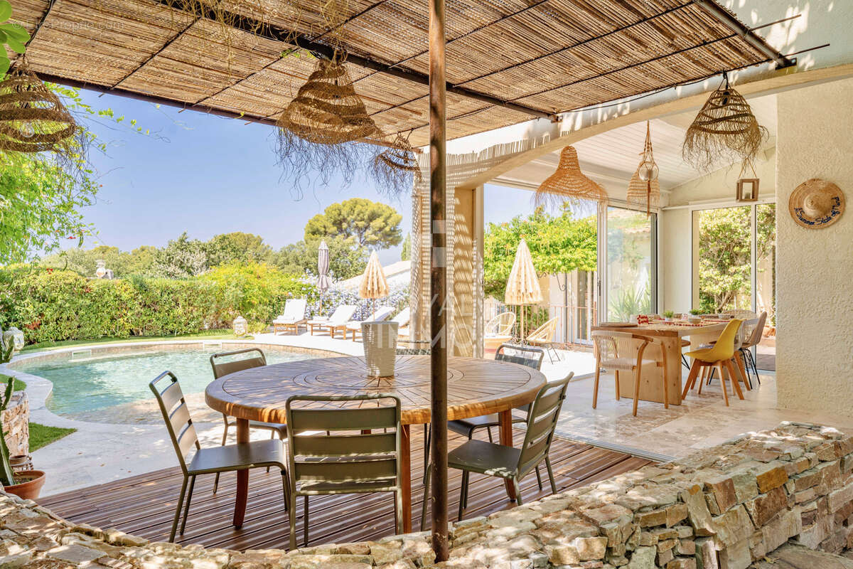 Maison à SIX-FOURS-LES-PLAGES