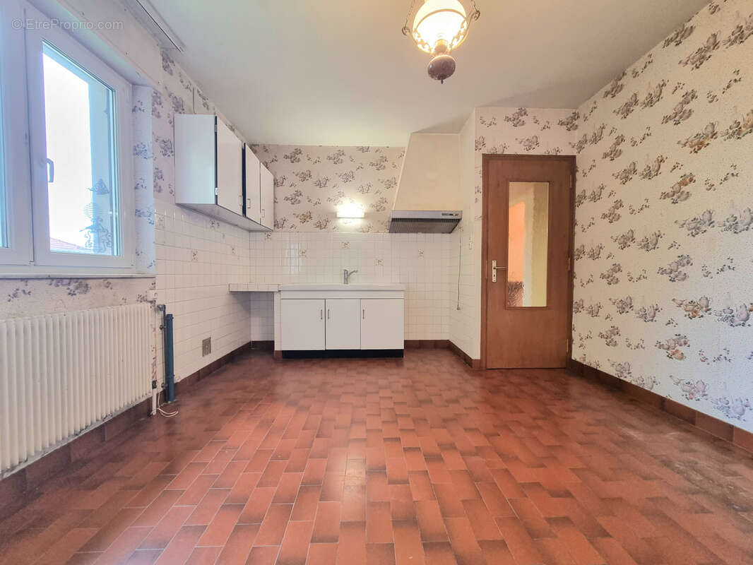 Maison à CHATEAU-SALINS