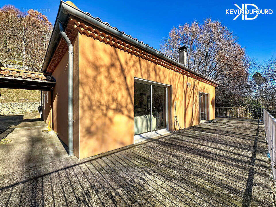 Maison à MONTPEZAT-SOUS-BAUZON