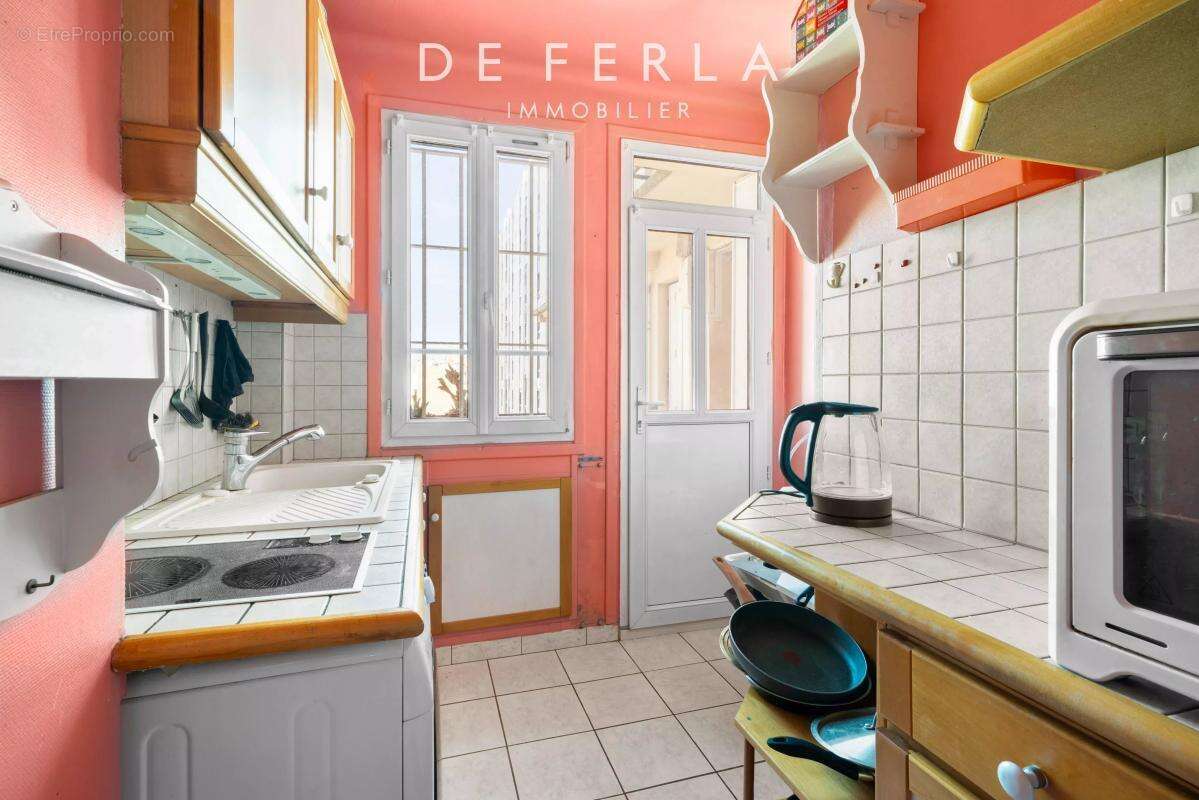 Appartement à PARIS-15E
