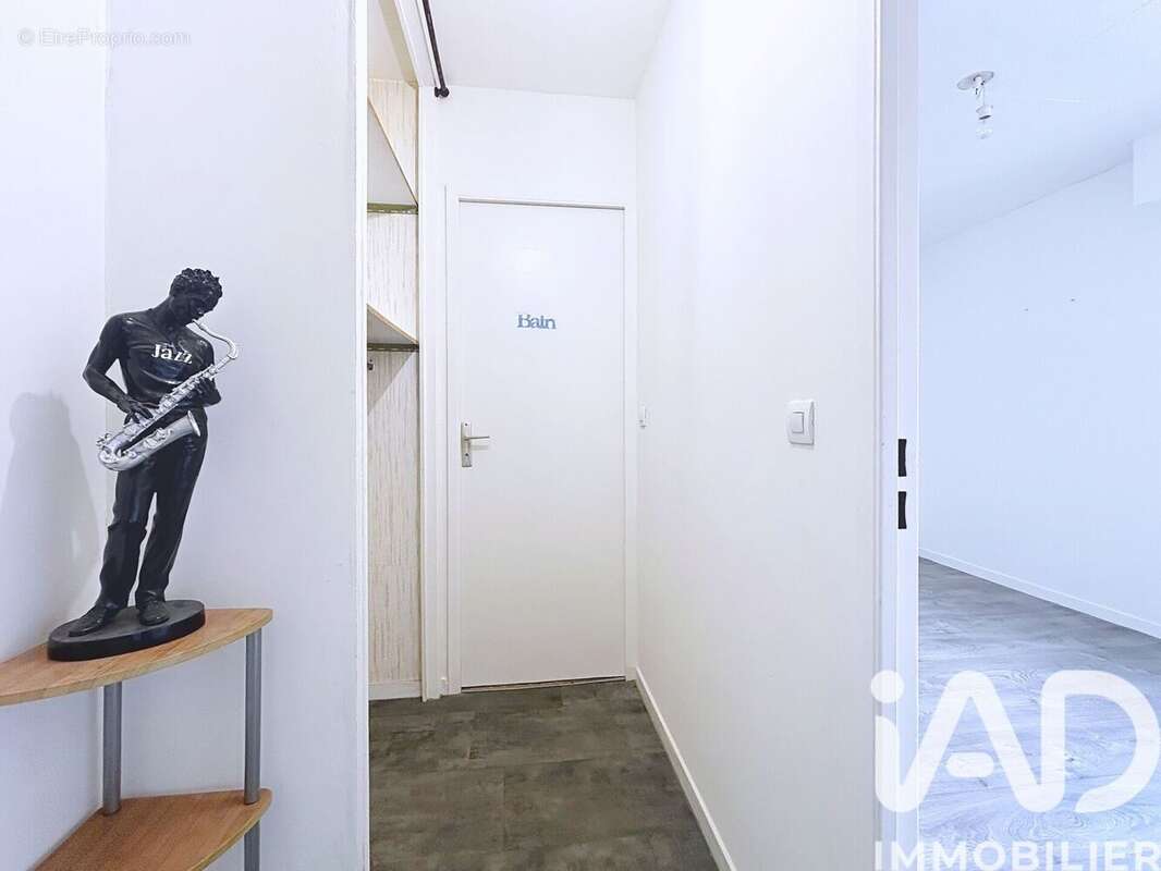 Photo 9 - Appartement à SAINT-OUEN-L'AUMONE