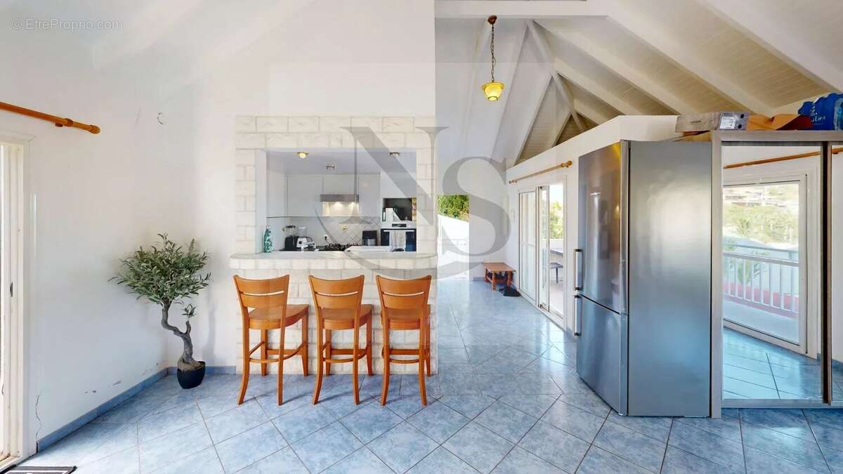 Maison à CAPESTERRE-BELLE-EAU