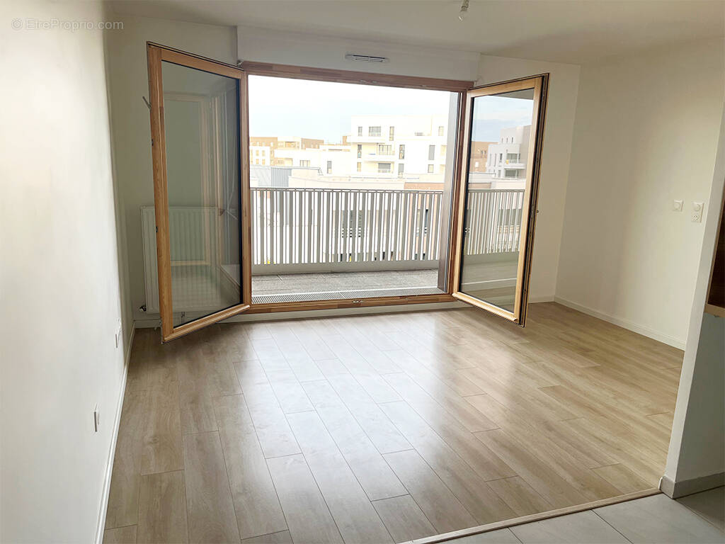 Appartement à SAINT-CYR-L'ECOLE