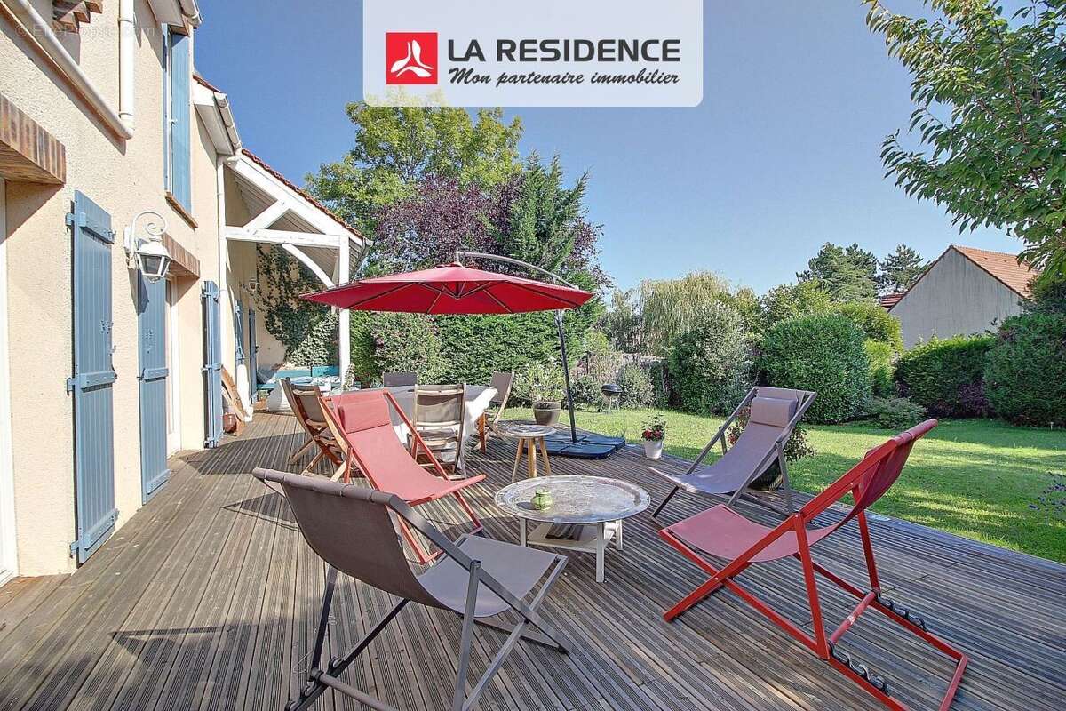 Maison 191 m² à Orgeval  - photo 2