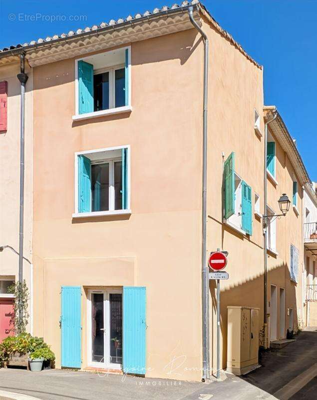 Maison à SAINT-CHAMAS