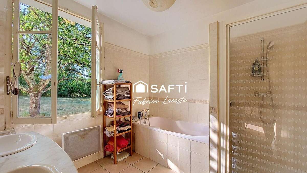 Maison 110 m² à Saint-Ybars  - photo 8