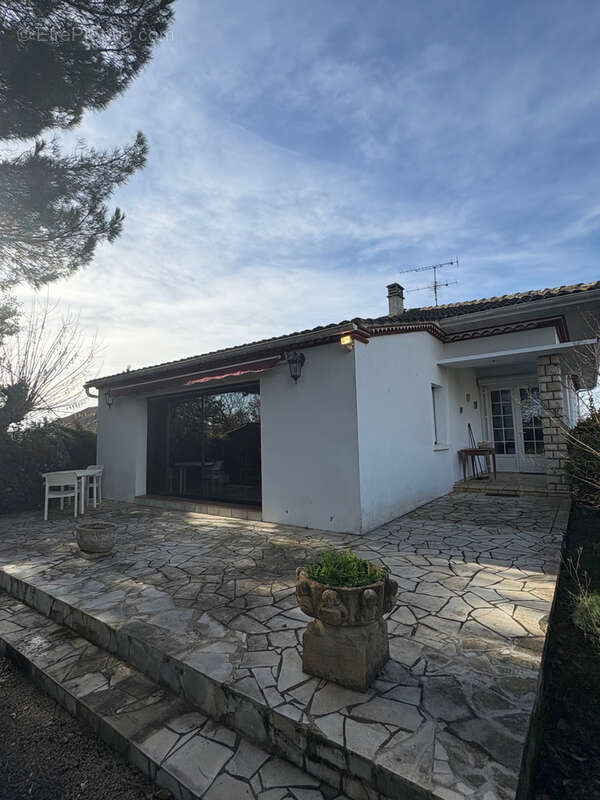 Maison à SAINT-VITE