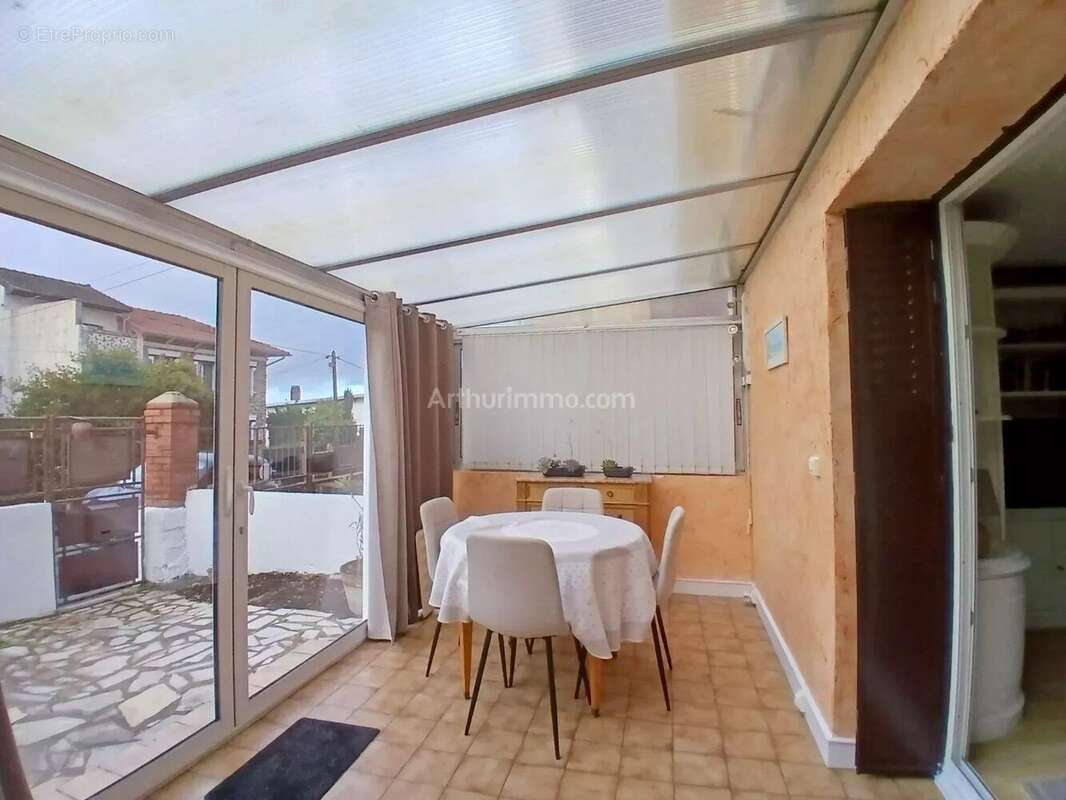 Maison à VILLENEUVE-SAINT-GEORGES