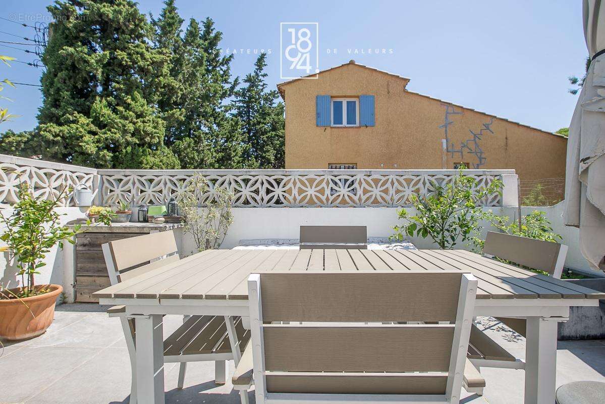 Appartement à MARSEILLE-13E