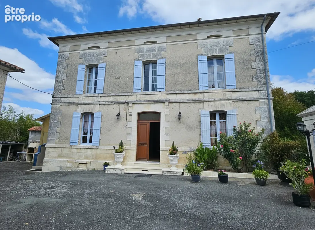 Maison de charme au coeur d'un hameau calme & beaux volumes - photo 3